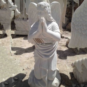 Kip blaženog anđela koji kleči-021