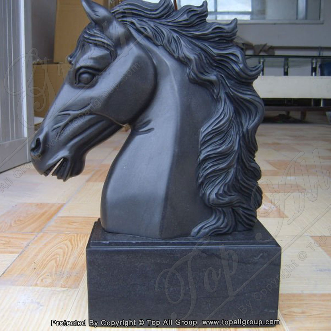 marble black horse head sculpture